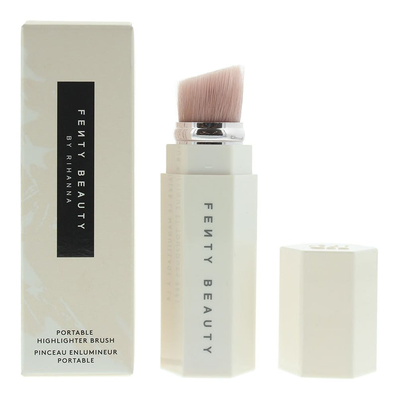 Fenty Beauty Portable Highlighter Brush 140